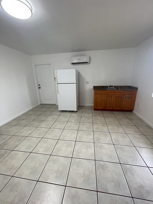 Building Photo - 11375 SW 45th St