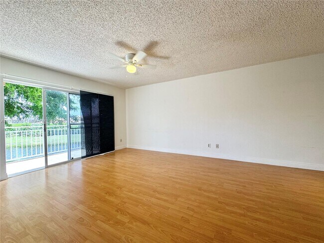 Foto del edificio - 1226 SW 113th Terrace