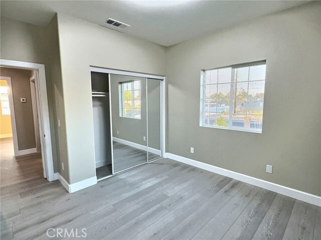 Foto del edificio - 15909 Merrill Ave