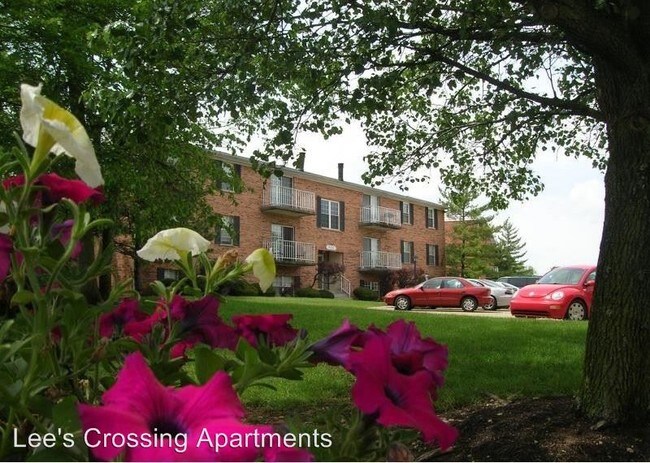 Building Photo - 5380 Lees Crossing Dr