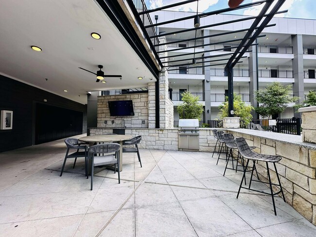 Foto del edificio - 2603 N Fry Rd