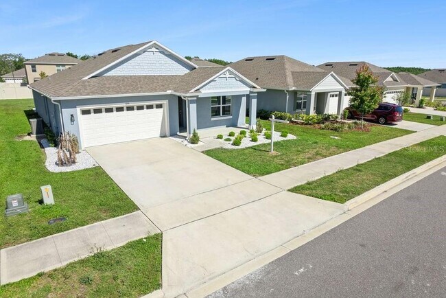 Building Photo - 5235 Mahogany Dr
