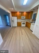 Building Photo - 11100 Trinity Ln