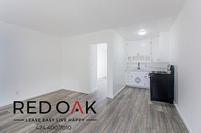 Building Photo - 11823 Lakewood Blvd