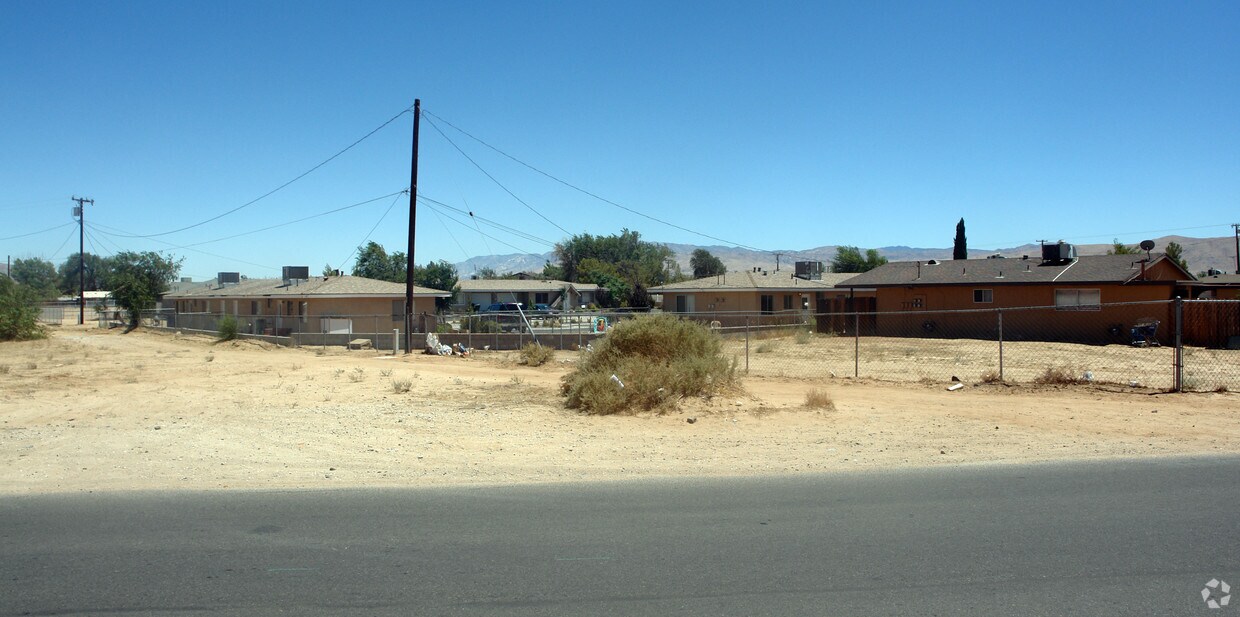 Foto del edificio - 21430 Nisqually Rd