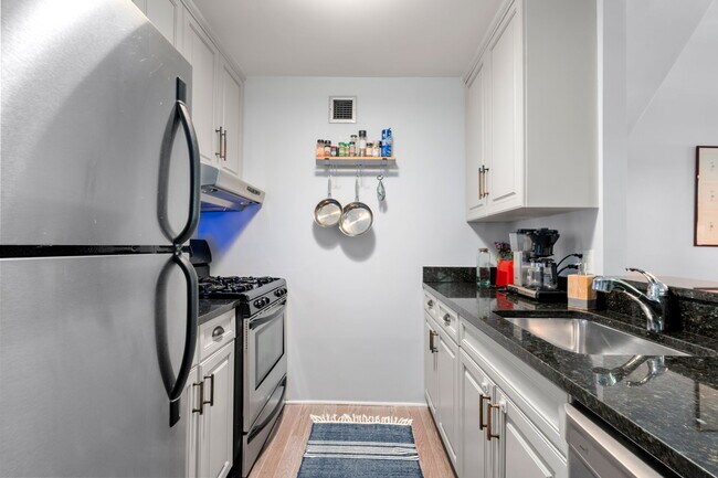 Foto del edificio - 42 8th St