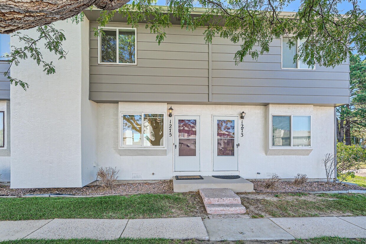 1275 Soaring Eagle Dr, Colorado Springs, CO 80915 Townhome Rentals in