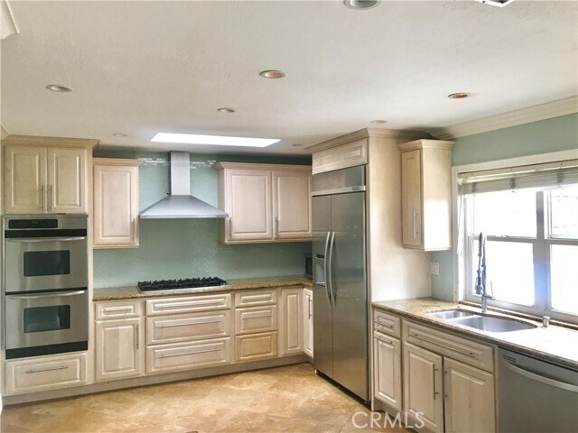 Building Photo - 25332 Misty Ridge