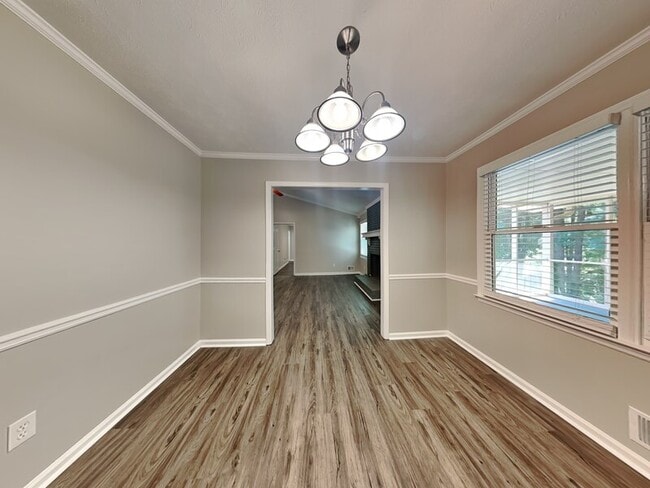 Building Photo - 1464 Cherry Hill Rd SW