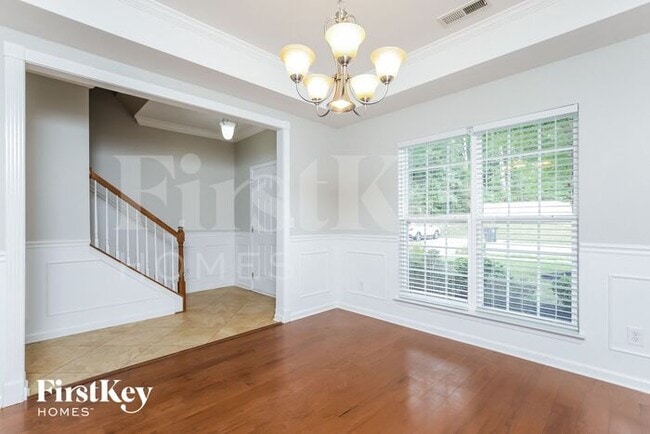Building Photo - 4515 Paula Dr