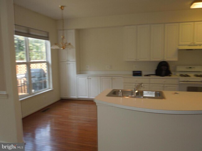 Foto del edificio - 202 Spencer Terrace SE