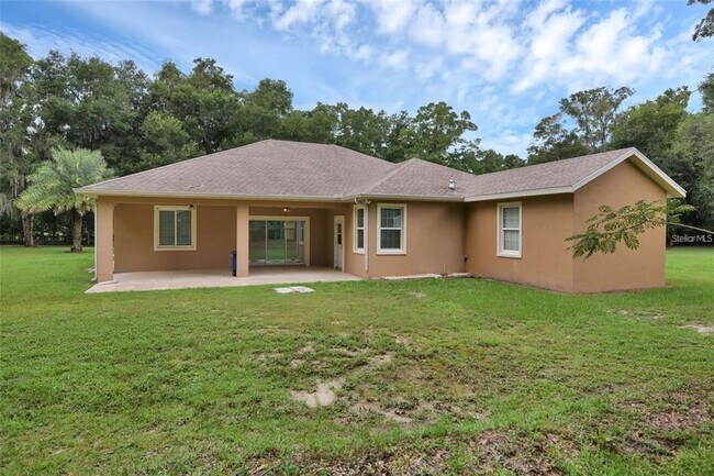 Foto del edificio - 3760 SE 80th St