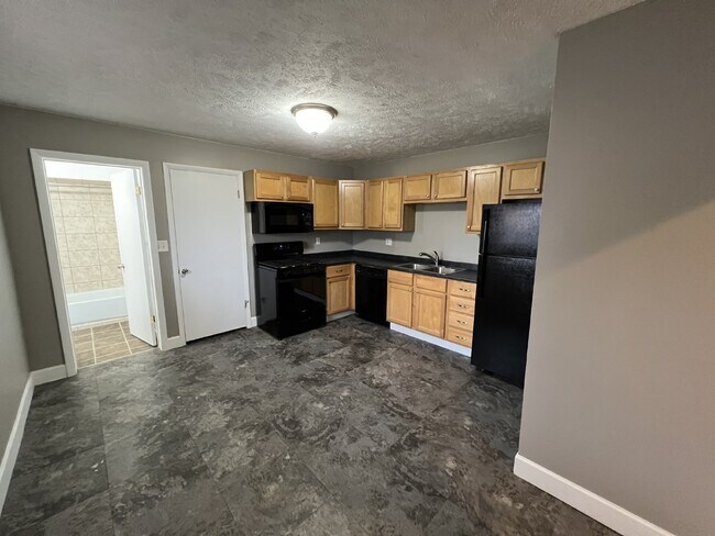 Foto del edificio - West Side 3BR Townhouse Style