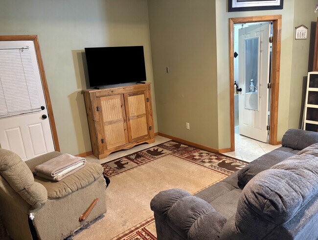 Foto del edificio - 17 King Arthur Dr