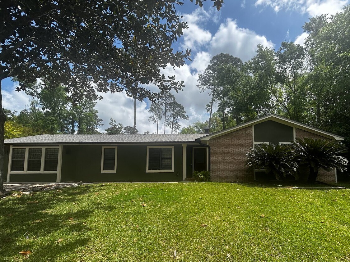 Foto principal - 1105 Missionwood Ln