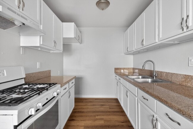 Interior Photo - 731-745 Orange Avenue