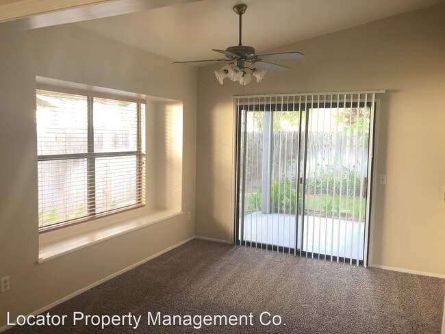 Building Photo - 3 br, 2 bath House - 10613 Camino El Canon