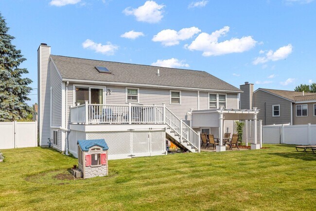 Foto del edificio - 94 Pullman St