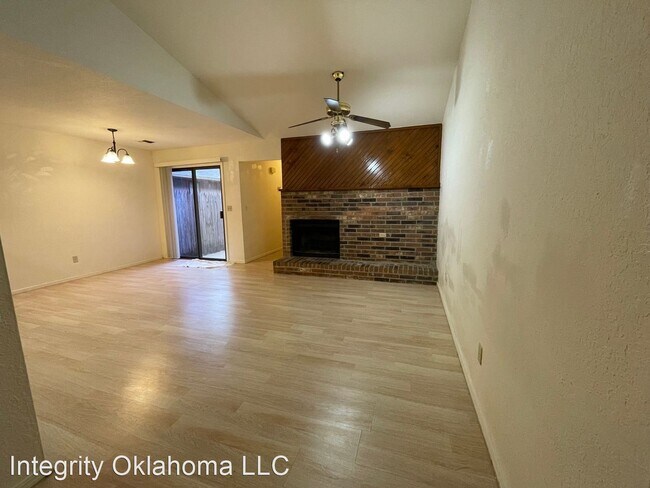 Foto del edificio - 2 br, 2 bath House - 8109 NW 23rd