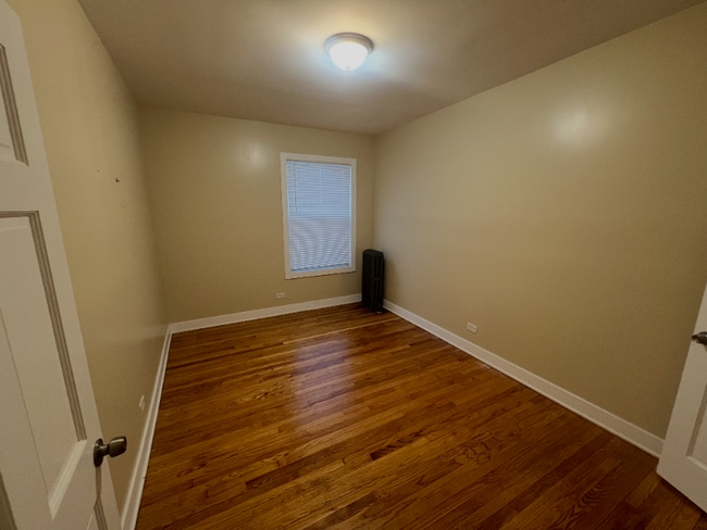 Photo - 7506 S Vernon Ave Apartment