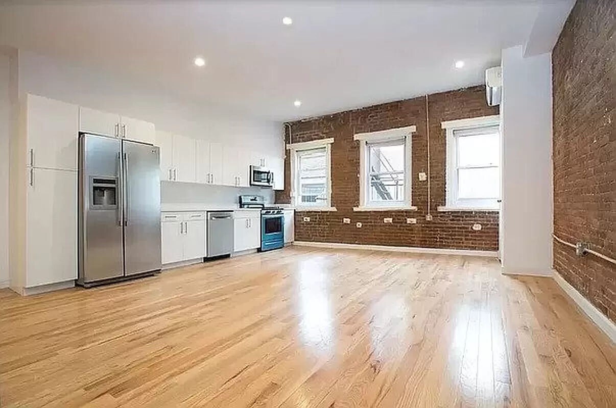 Primary Photo - Bowery