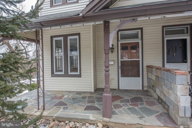 Building Photo - 333 Conshohocken State Rd