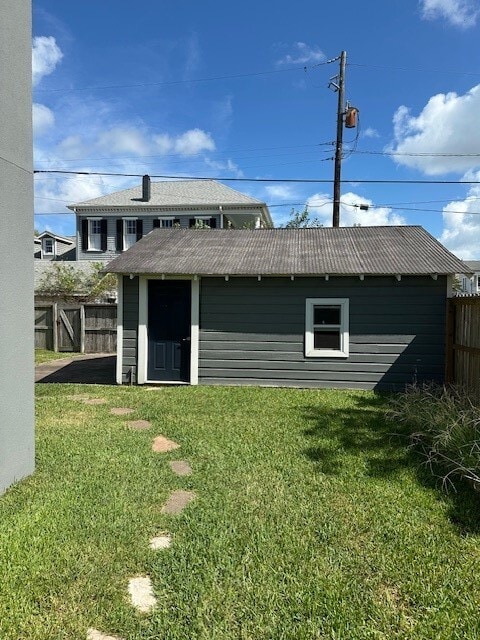 Building Photo - 1102 Winnie St