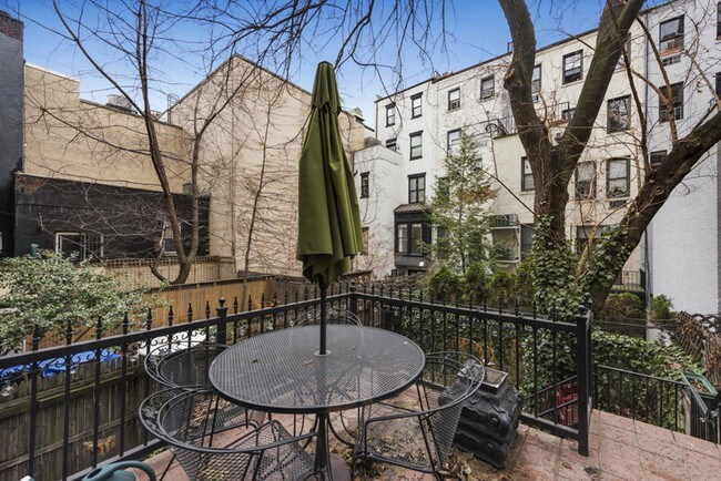 Building Photo - 154 West 77th Street