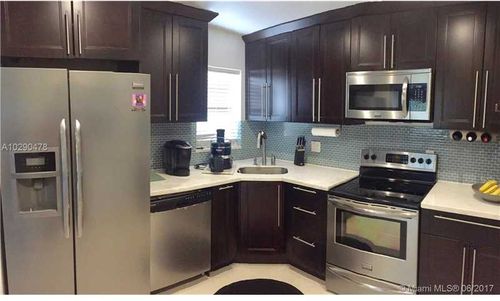 Building Photo - 2649 Carambola Cir N