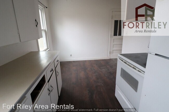 Foto del edificio - 2 br, 1 bath House - 440 W Walnut
