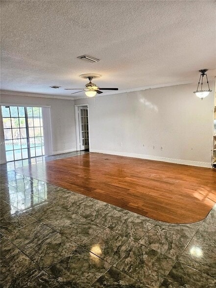 Photo - 7601 Kimberly Boulevard Unit Main