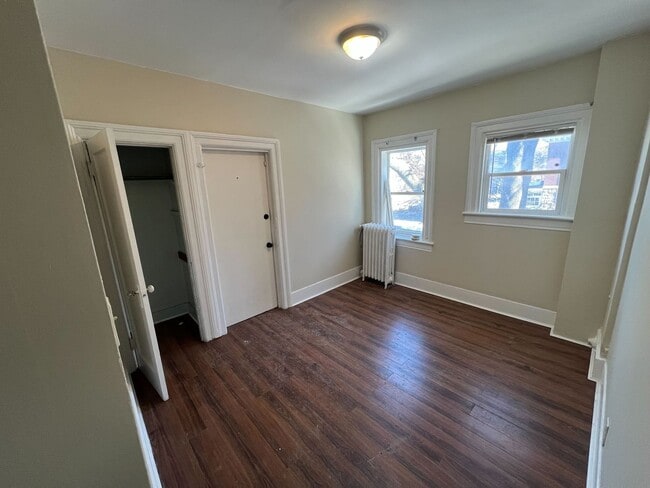 Building Photo - 771 Madison Ave