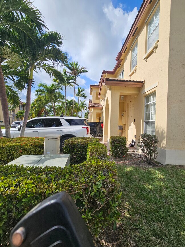 Building Photo - 12819 SW 135th Ter