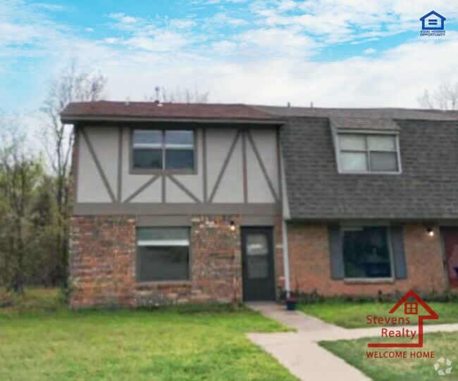 Building Photo - 2614 Martin Ln