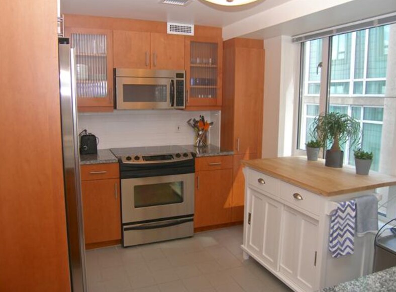 Primary Photo - 120 Huntington Ave