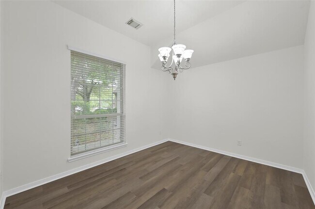 Foto del edificio - 10 Barker Ridge Ct