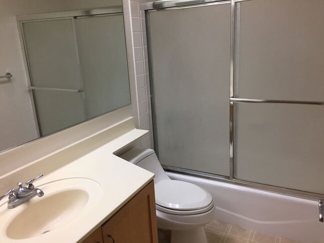 Building Photo - Small Dog Friendly Hawaii Kai Condo