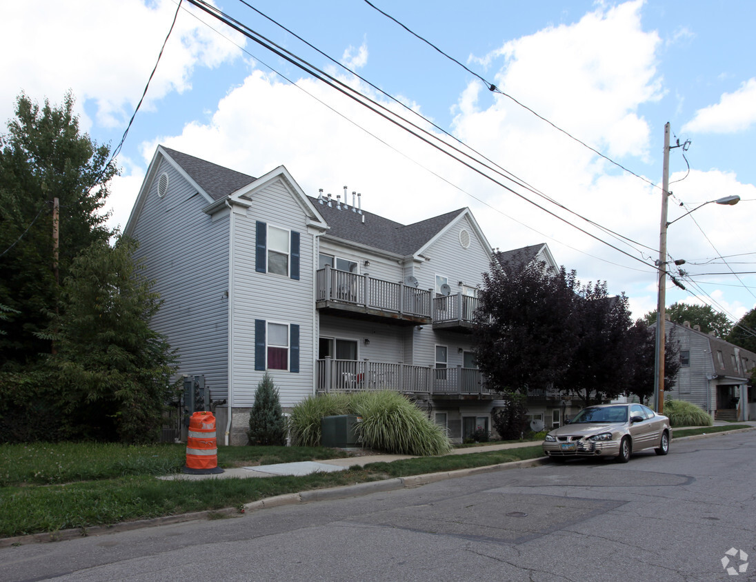 Foto del edificio - Cross Street Apartments