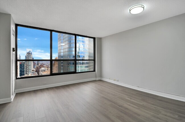 Building Photo - 405 N Wabash Ave