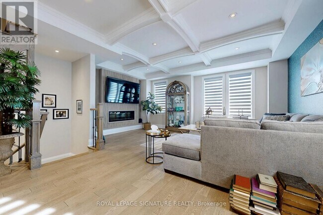 Building Photo - 9966 Keele St