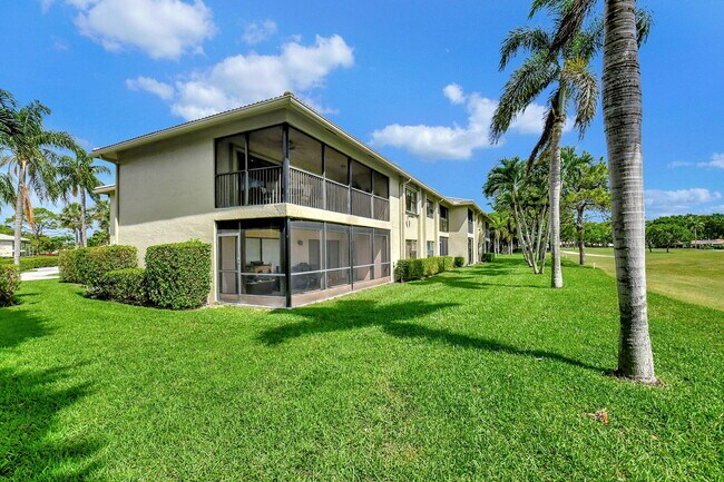 Foto del edificio - 3 Stratford Dr