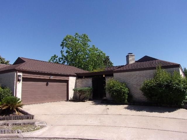 Primary Photo - 7839 Oakington Dr