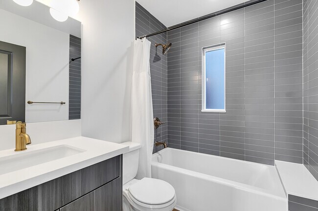 Foto del edificio - 2901 Bellevue Ave