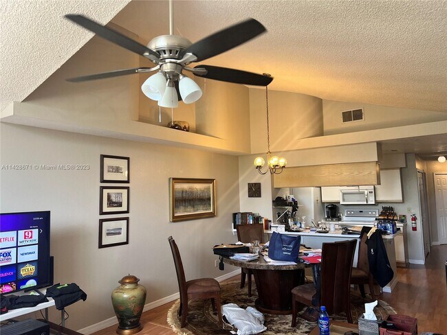 Building Photo - 2463 Sweetwater
