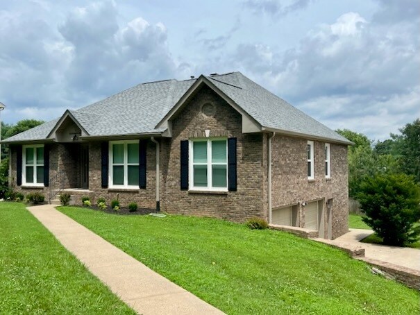 Foto principal - 2029 Old Russellville Pike