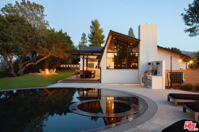Foto del edificio - 5399 Baseline Ave