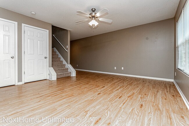 Foto del edificio - 3 br, 2.5 bath House - 823 Whitetail Ct