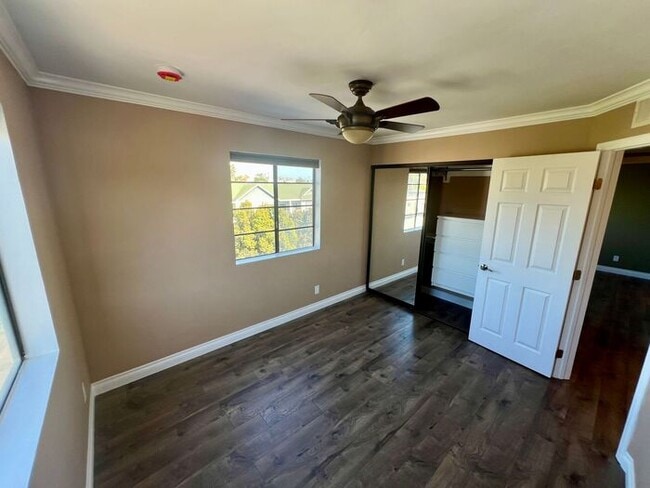 Building Photo - Stunning 2-Bed, 2-Bath Condo in Golden Hill – City Lights Community