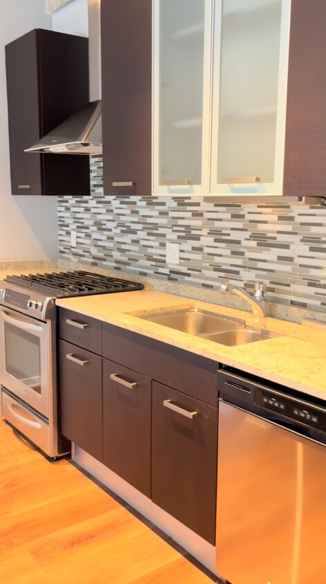 Foto principal - 1136 S Delano Ct W