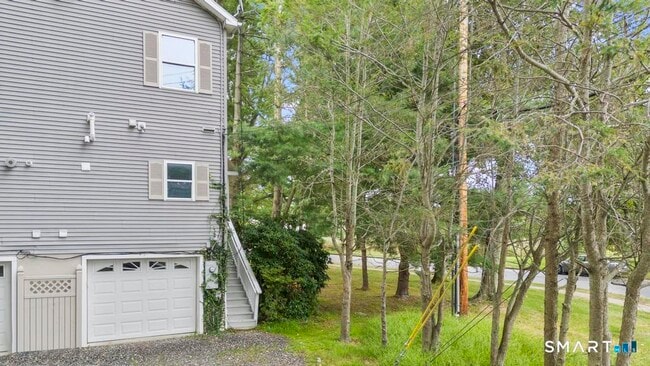 Foto del edificio - 815 S Pine Creek Rd